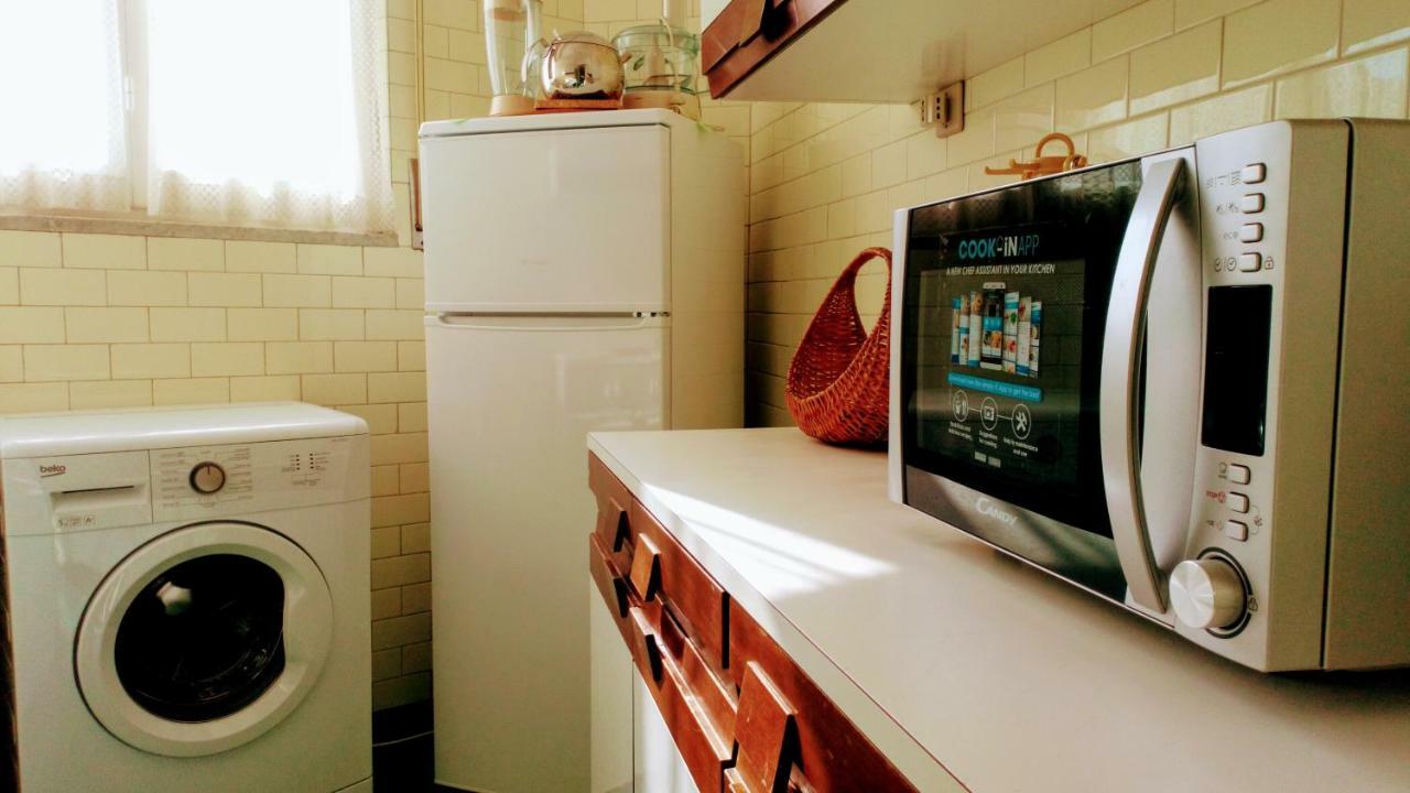 شقة Casa Di Claude Con Posto Auto فينالي ليغوري المظهر الخارجي الصورة